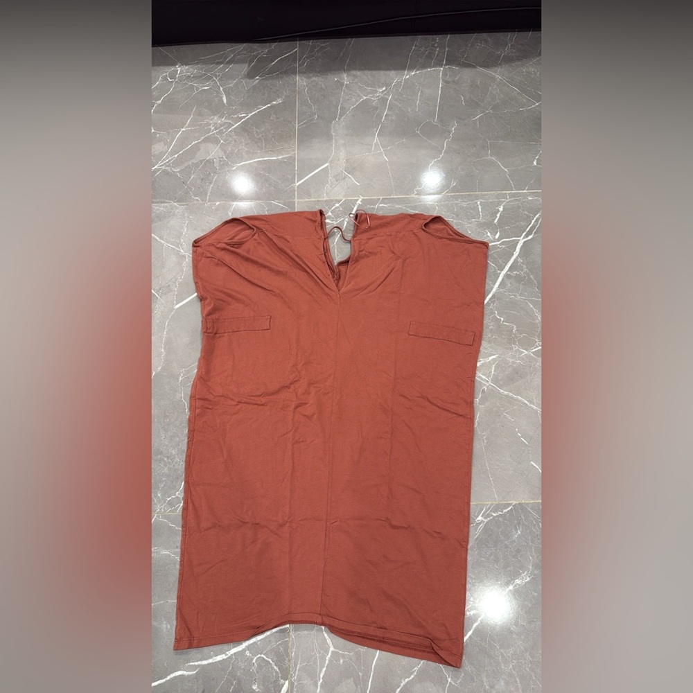 Zara midi dress comes with a belt
